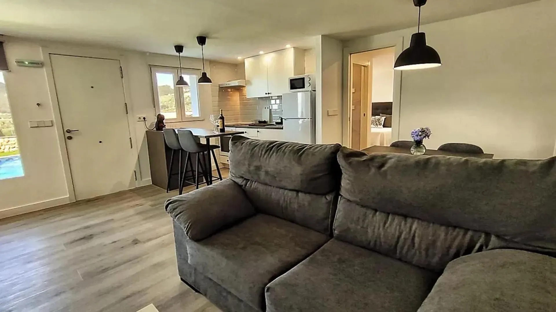 Charming Apartment In Los Prados Malaga 45 M² With Pool