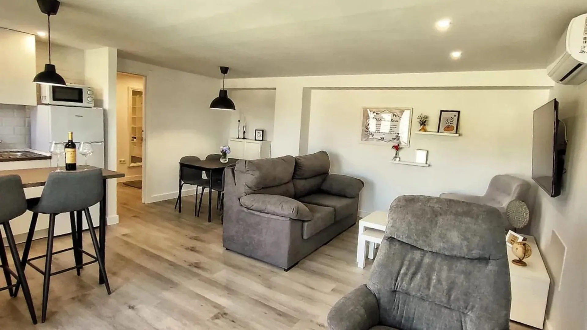 Charming Apartment In Los Prados Malaga 45 M² With Pool Spain