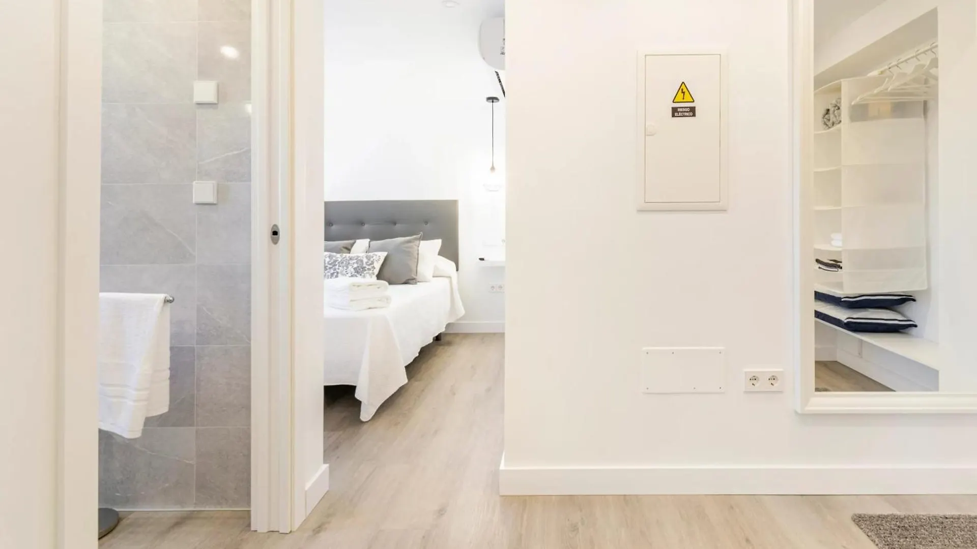 Charming Apartment In Los Prados Malaga 45 M² With Pool